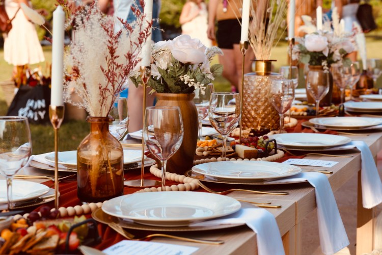 Luxury Picnics In Minneapolis Minnesota